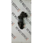 Кронштейн генератора, насоса г/у, з кондиціонером 8200527320 на Renault Trafic, Opel Vivaro, Nissan Primastar, Рено Трафік, Опель Віваро, Нісан Примастар 2006 — ≥ г. 2.0cdti, 2.0dci